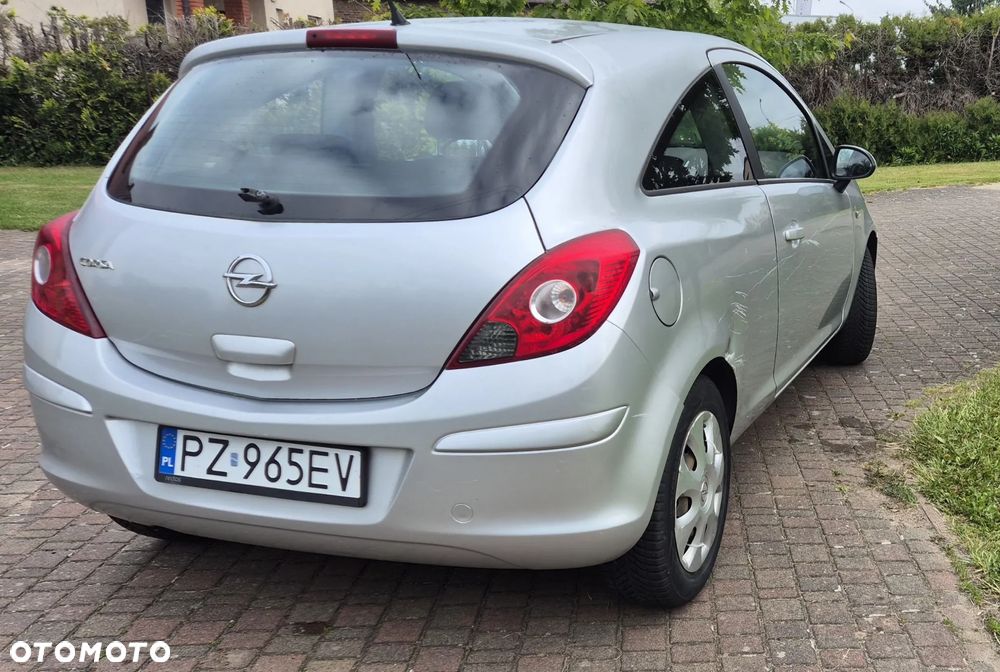 Opel Corsa - 3