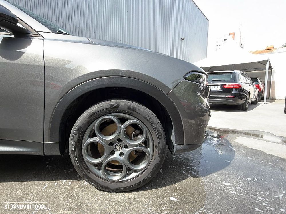 Alfa Romeo Tonale 1.3 Plug-In Hybrid Sprint e-AWD - 25