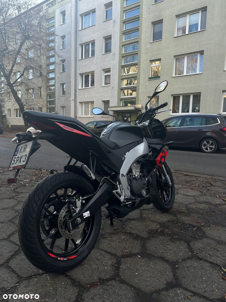 Aprilia Tuono - 5