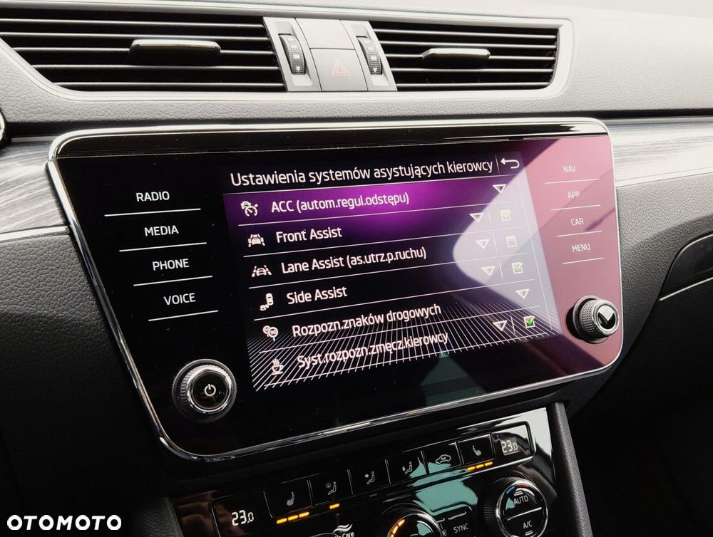 Skoda Superb - 35