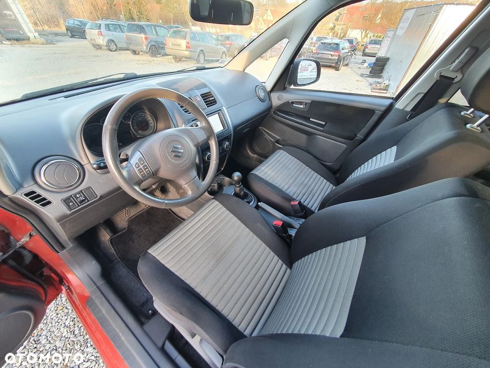 Suzuki SX4 1.6 VVT 4x2 City - 9