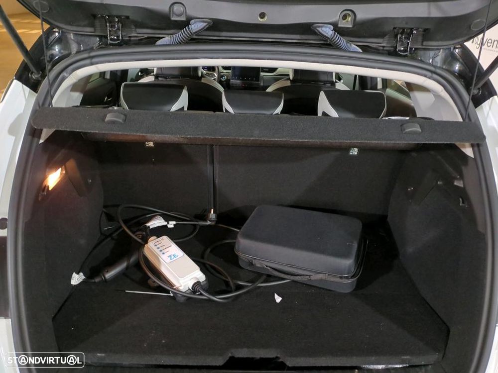 Renault Captur 1.6 E-Tech Plug-In Intens - 10