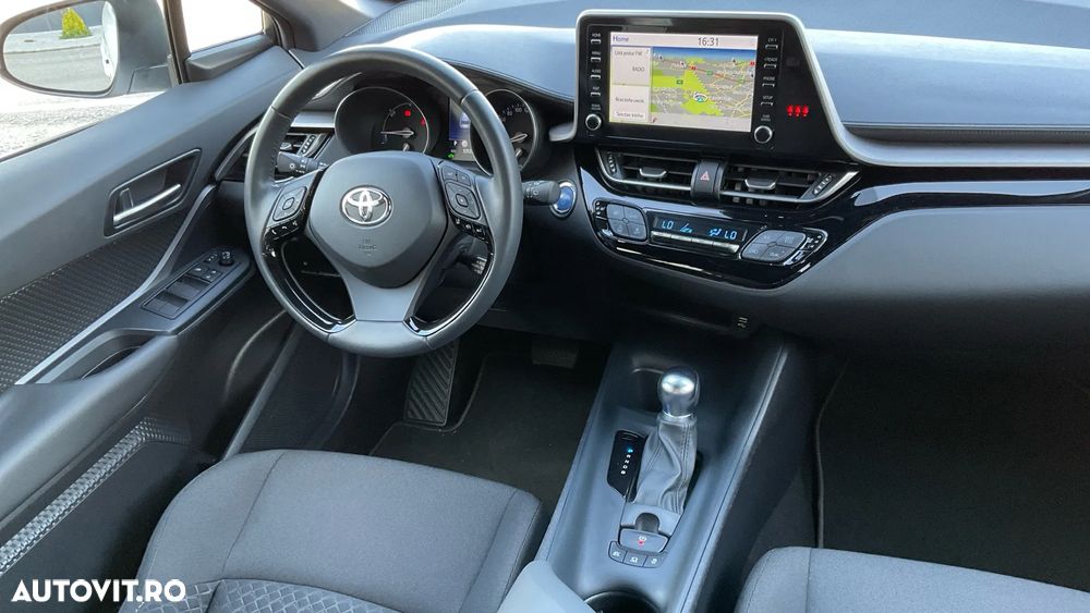 Toyota C-HR 1.8 HSD 122 CP 4x2 CVT Core - 19