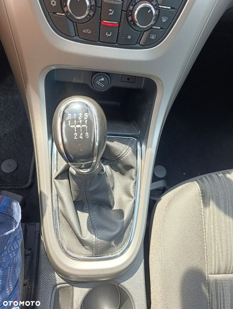 Opel Astra - 18