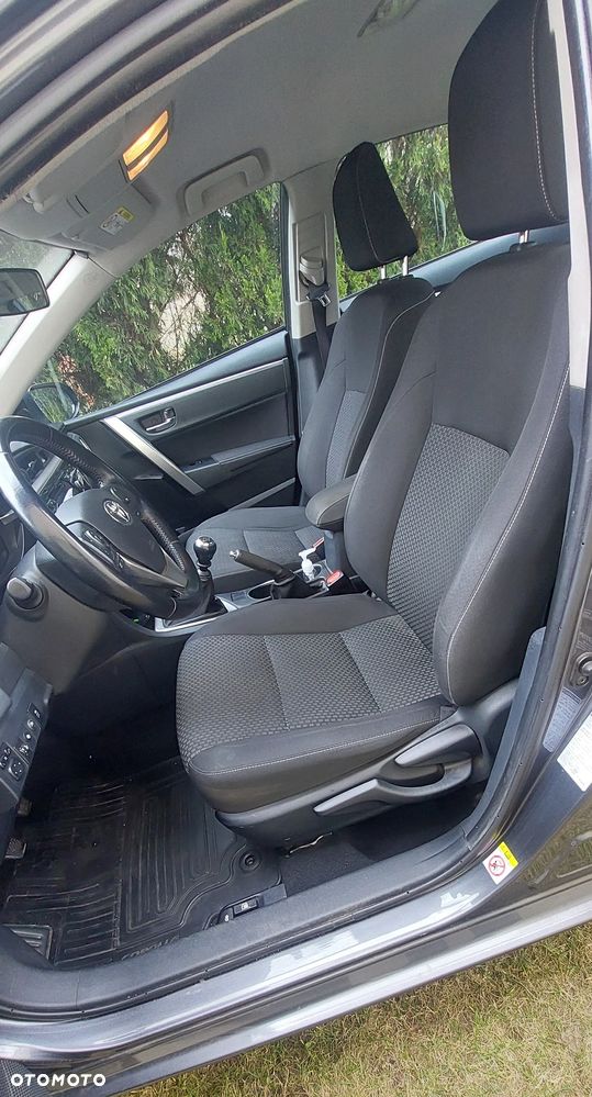 Toyota Corolla 1.6 Premium - 7