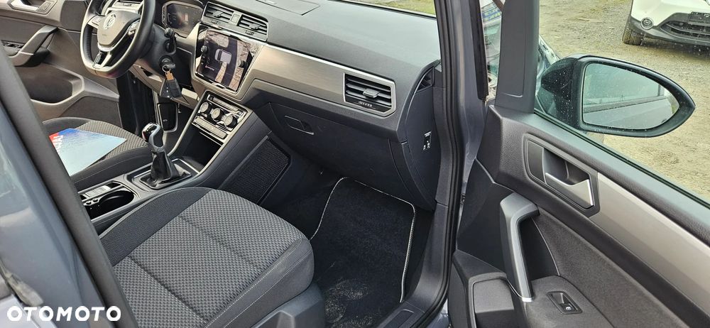 Volkswagen Touran 2.0 TDI BMT SCR Trendline - 9