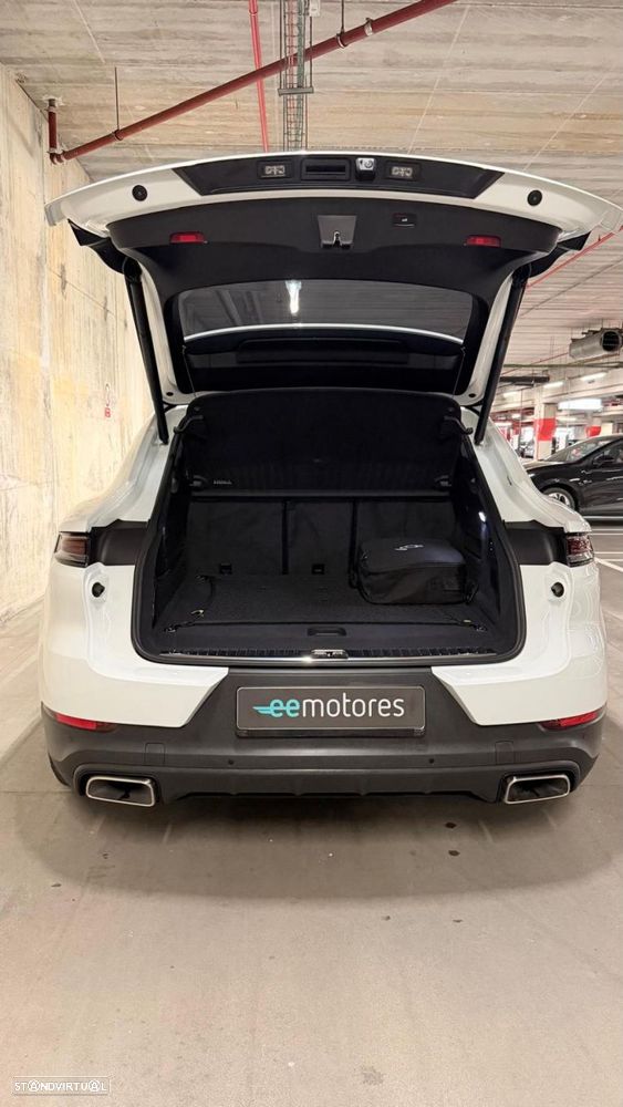 Porsche Cayenne Coupé E-Hybrid Black Edition - 20
