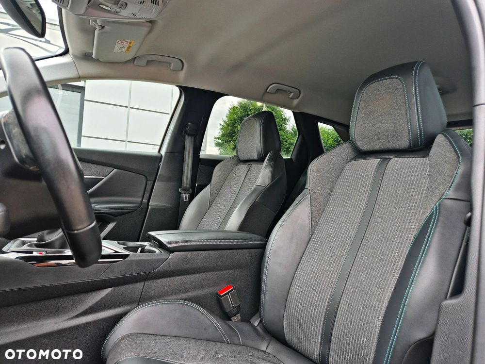 Peugeot 3008 1.5 BlueHDi Allure Pack S&S - 20