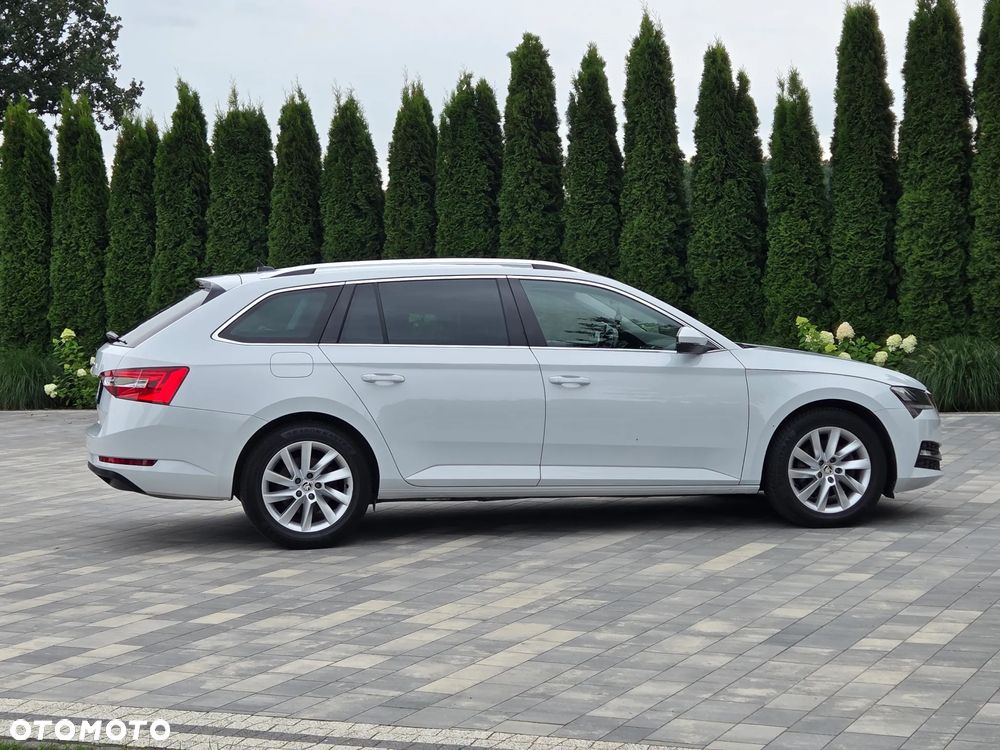 Skoda Superb 2.0 TDI SCR Style DSG - 36