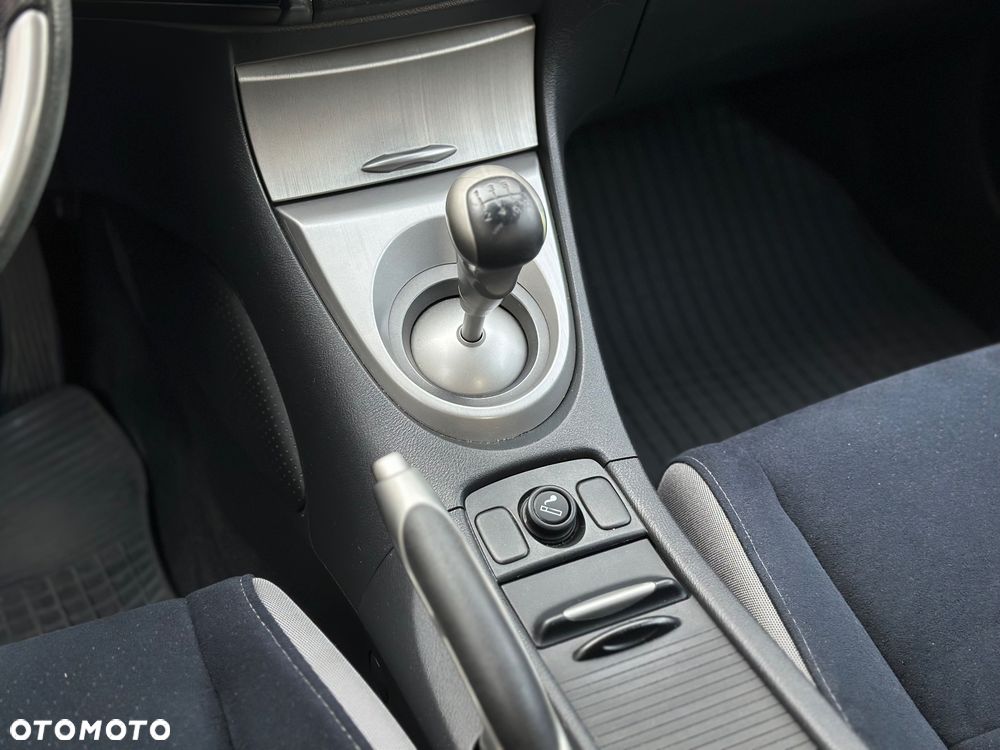 Honda Civic 1.4 Comfort - 22