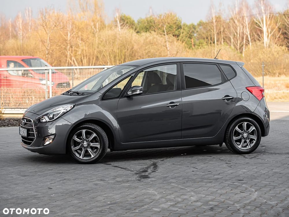 Hyundai ix20 1.6 blue Trend - 12