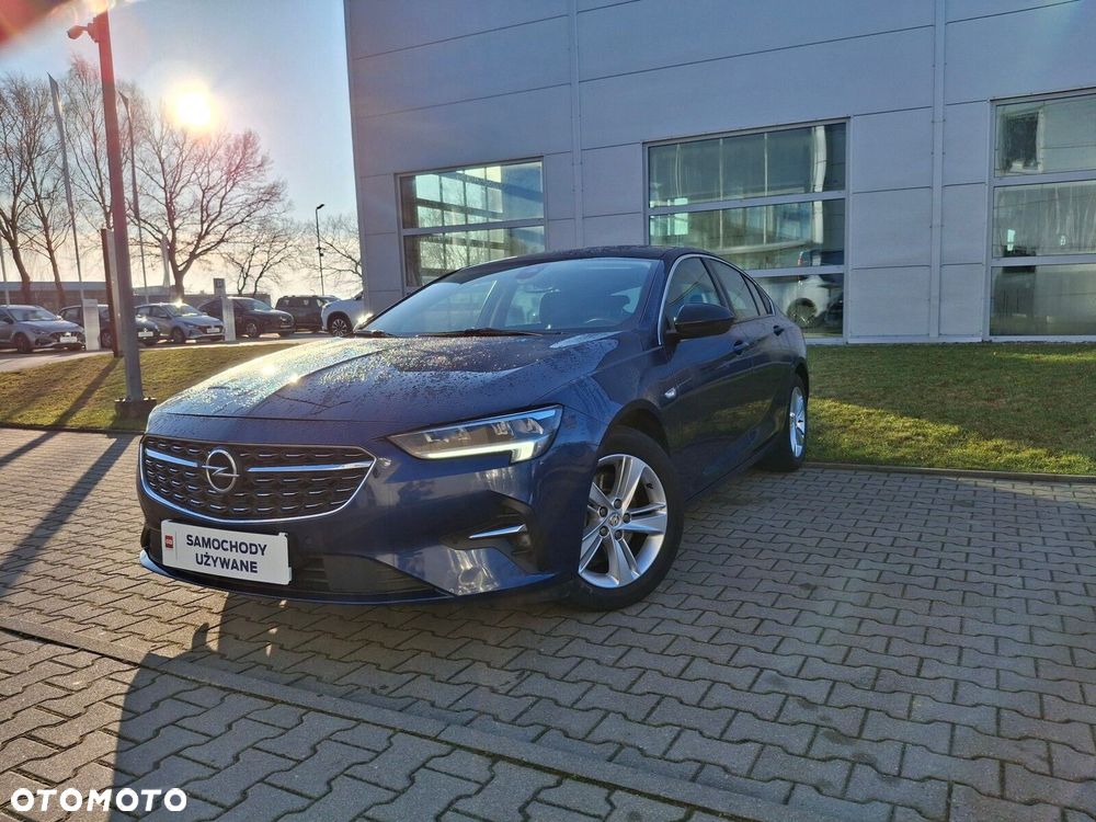 Opel Insignia 2.0 CDTI Elegance S&S - 2
