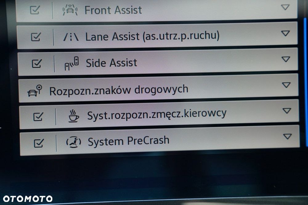 Volkswagen Tiguan - 38