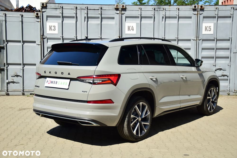 Skoda Kodiaq 2.0 TSI 4x4 Sportline DSG - 3