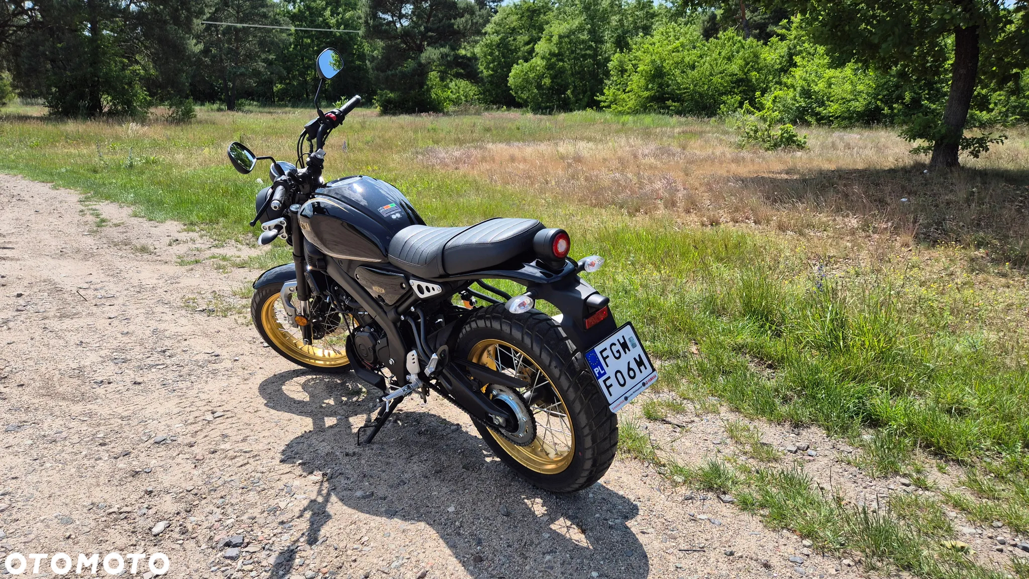 Yamaha XSR - 7