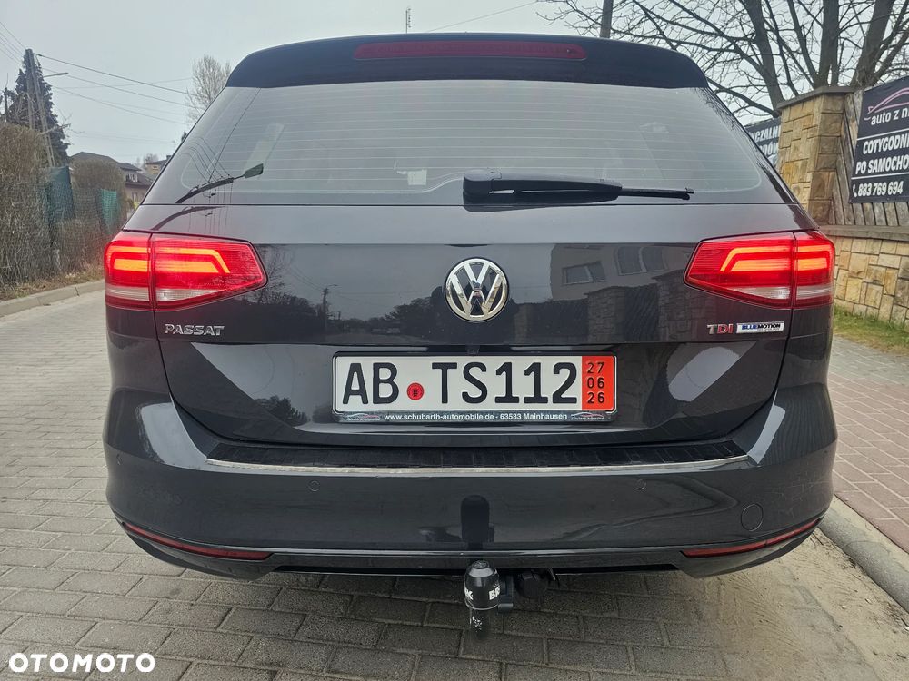 Volkswagen Passat 1.6 TDI (BlueMotion Technology) Comfortline - 8