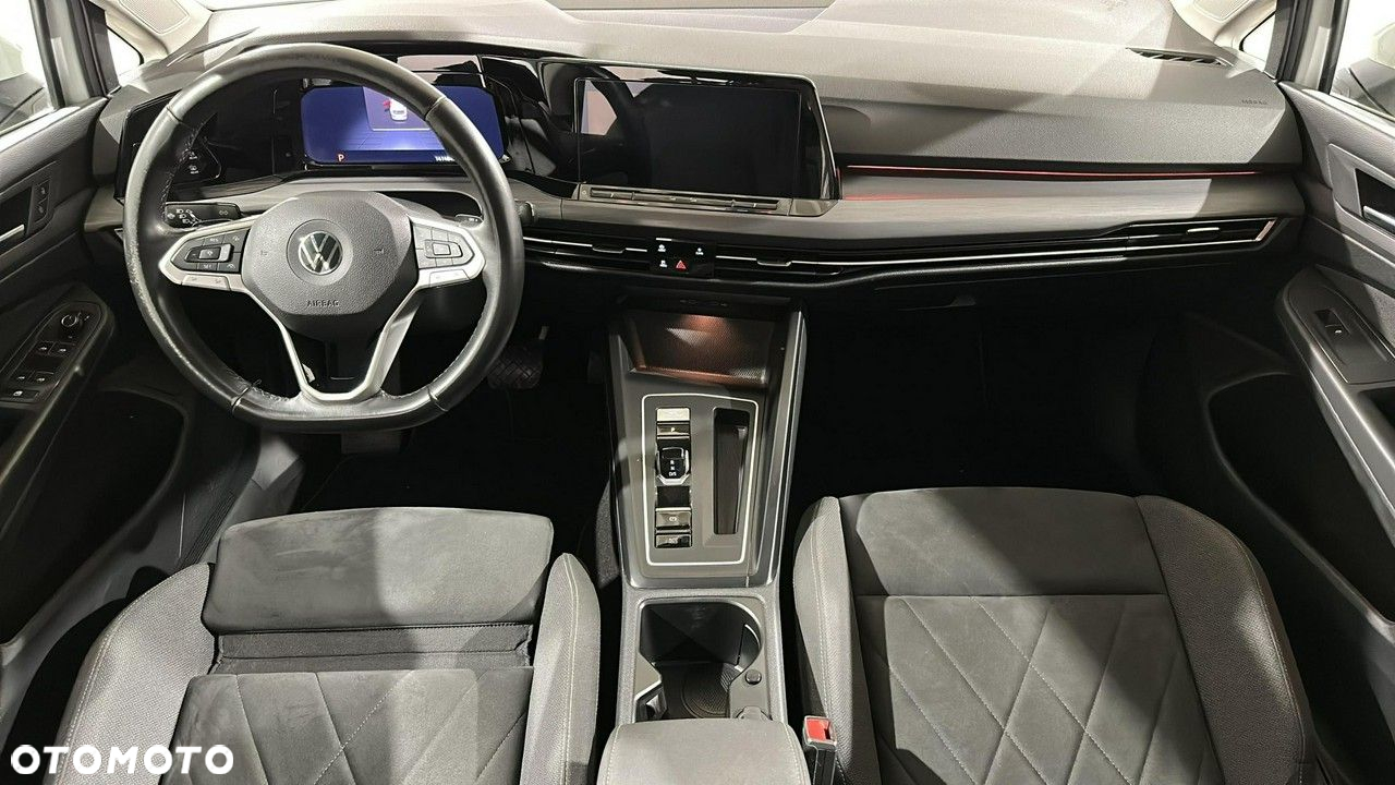 Volkswagen Golf - 15