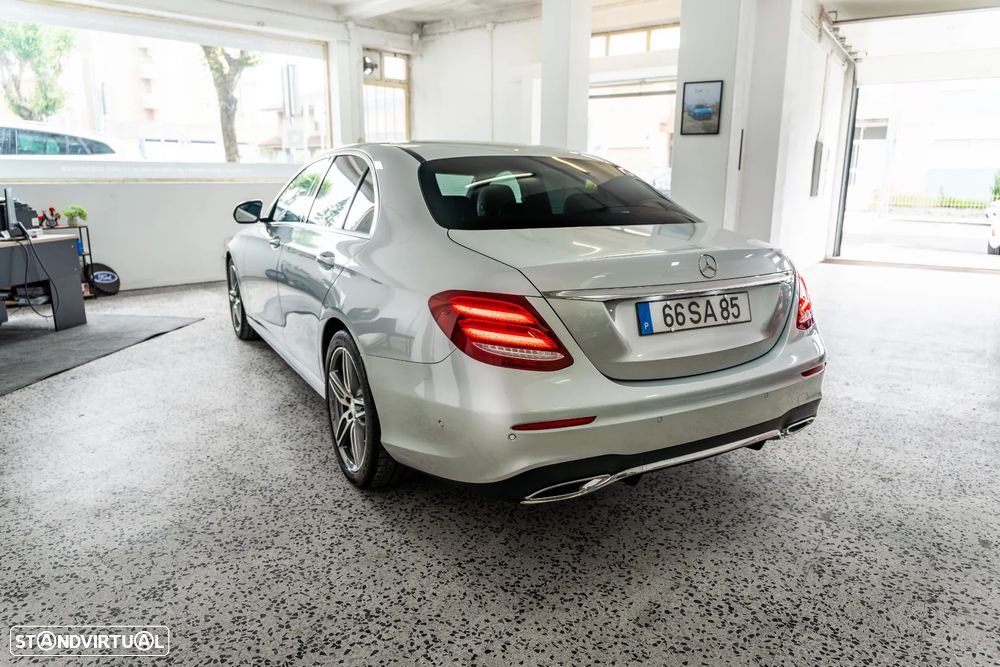 Mercedes-Benz E 220 d AMG Line - 4