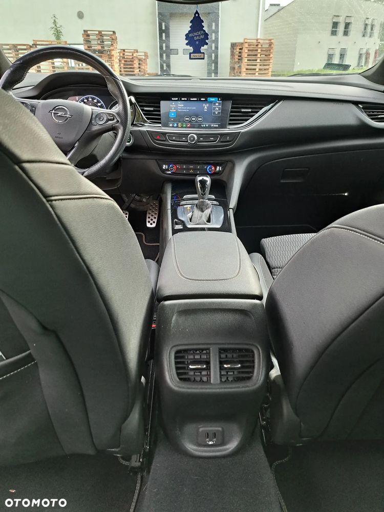 Opel Insignia 2.0 CDTI Elegance S&S - 7