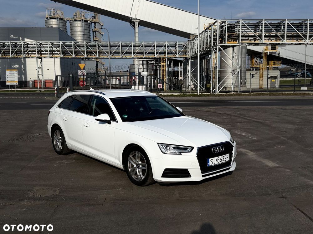 Audi A4 Avant 2.0 TDI S tronic design - 32