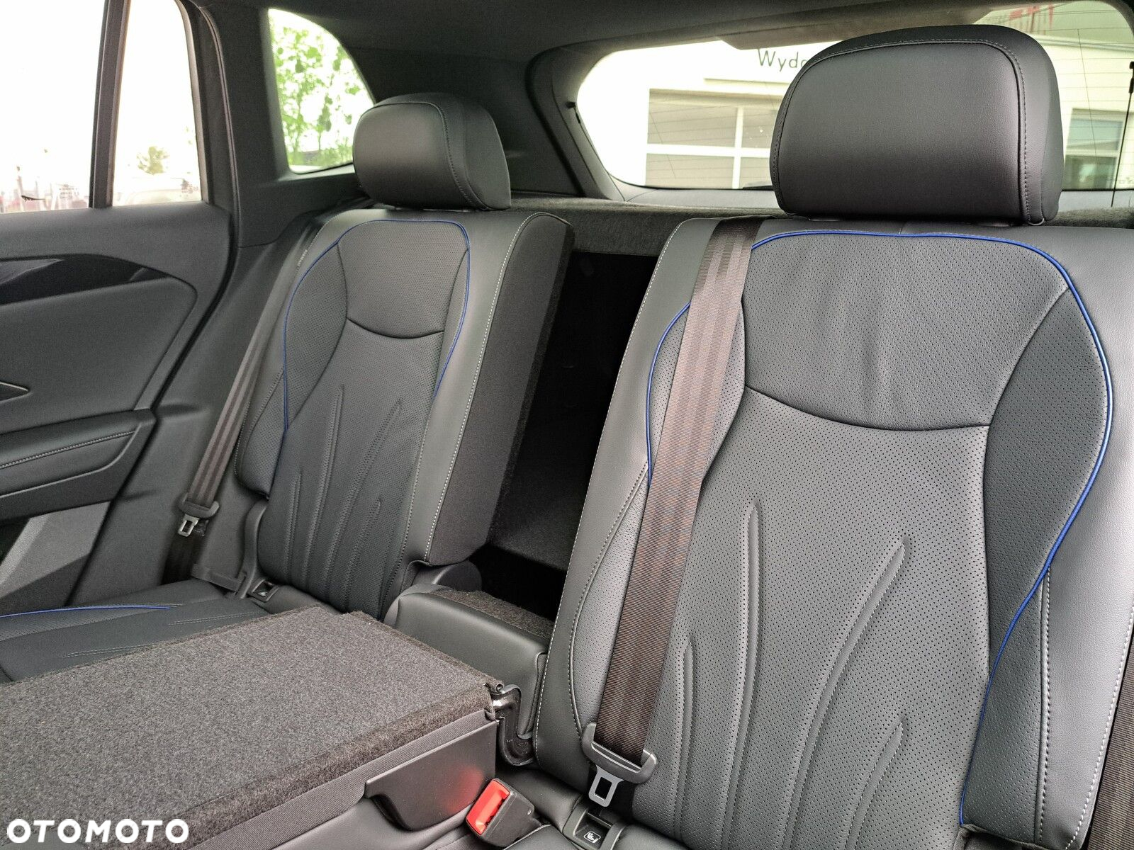 Volkswagen Tiguan 2.0 TSI 4Mot R-Line Plus DSG - 37