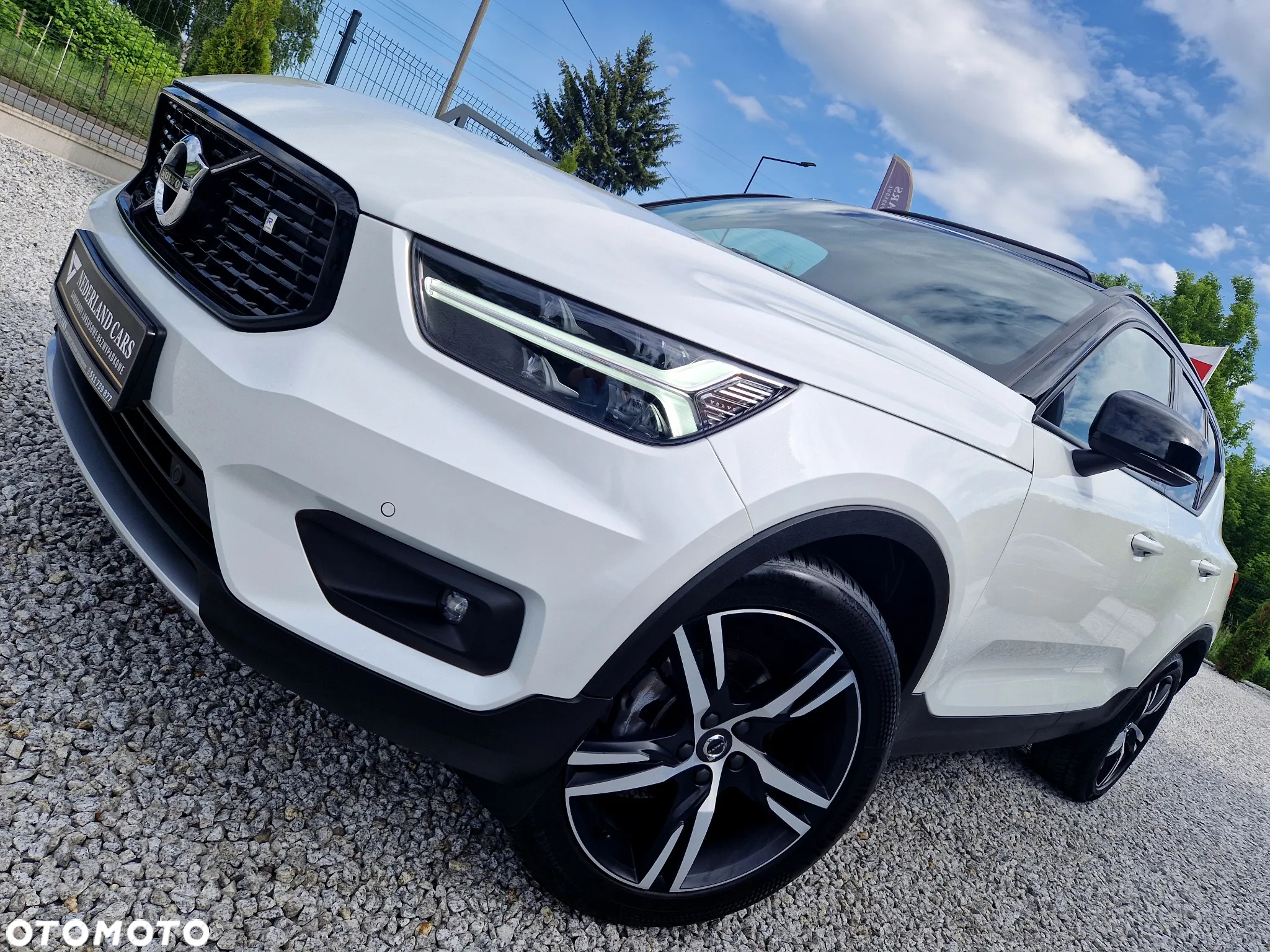 Volvo XC 40 T3 R-Design - 35