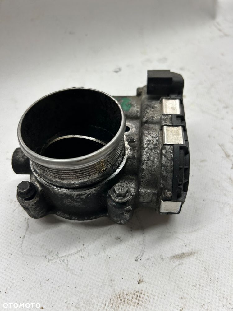PRZEPUSTNICA VOLVO V60 XC60 V70 XC70 2.4 D4 D5 31216665 - 3
