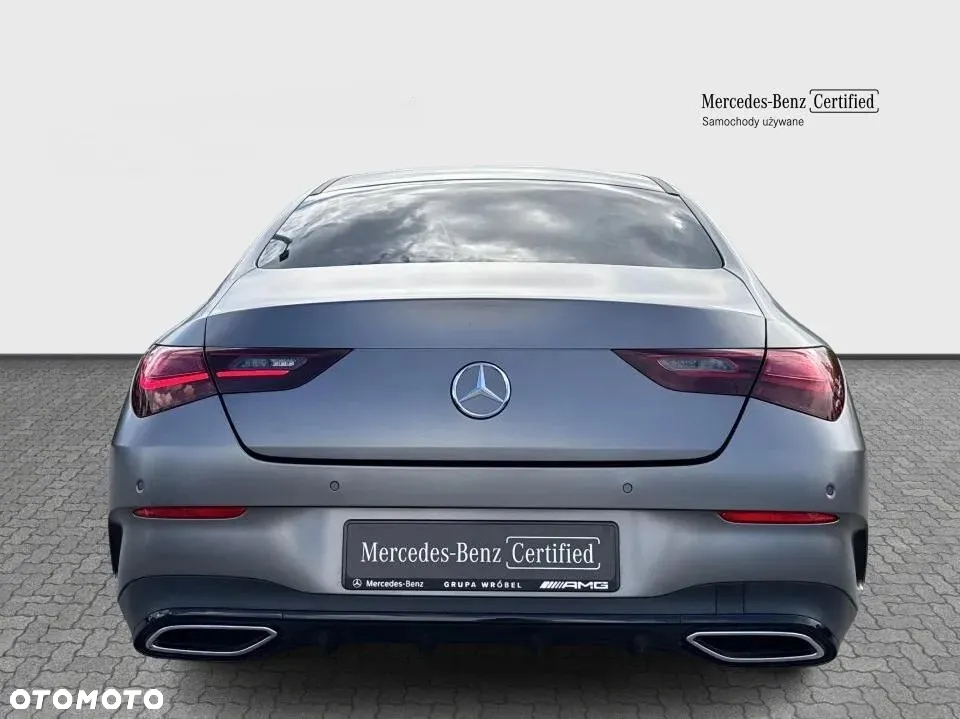 Mercedes-Benz CLA 220 4-Matic AMG Line 7G-DCT - 4