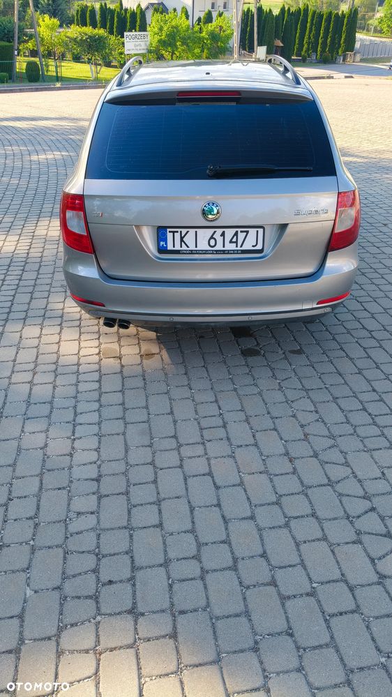 Skoda Superb 2.0 TDI Comfort - 4