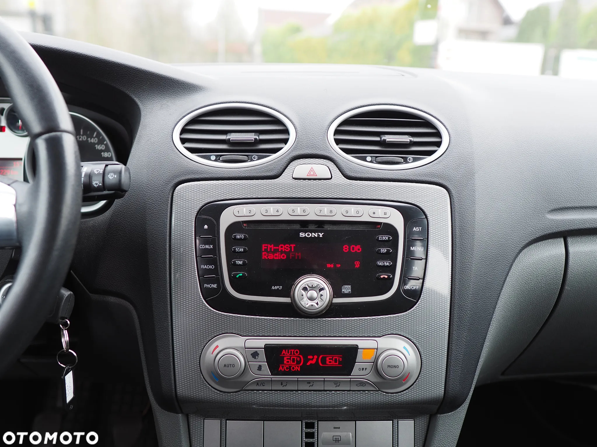 Ford Focus - 27