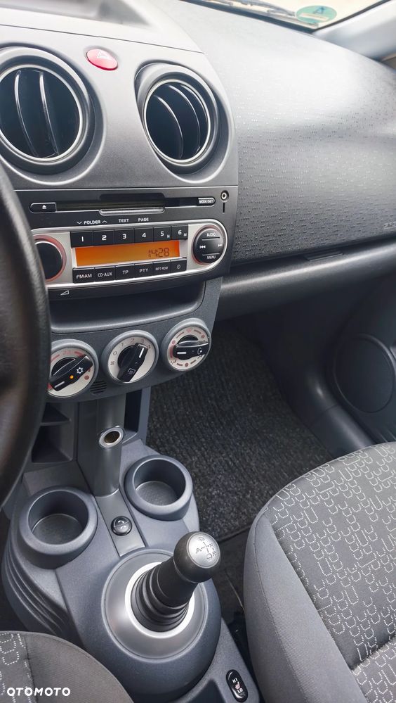 Mitsubishi Colt 1.3 Intense - 11