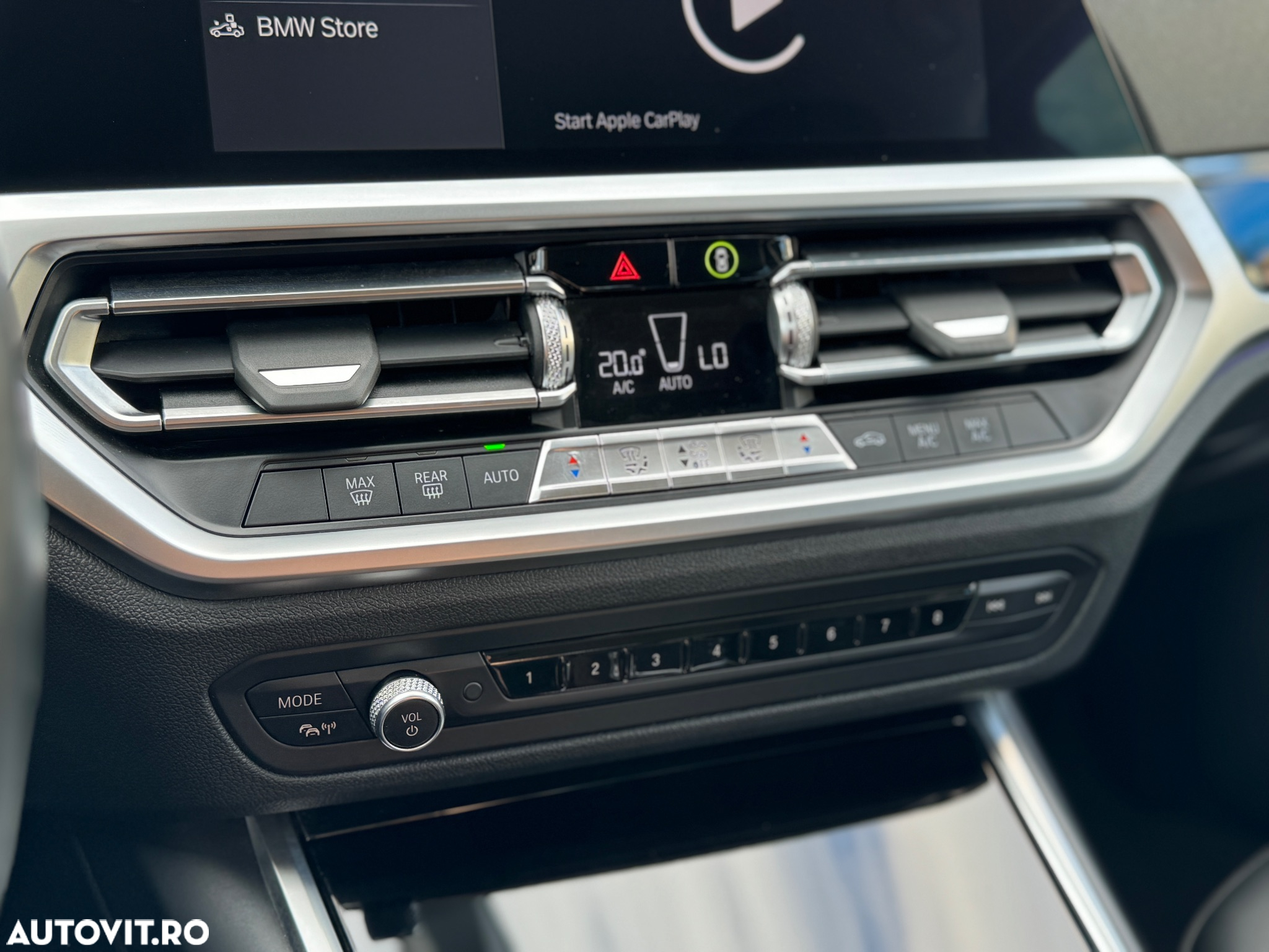 BMW Seria 3 320i AT - 28