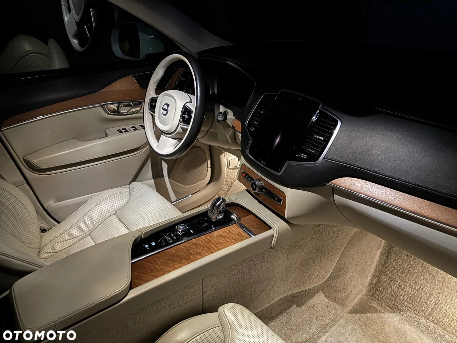 Volvo XC 90 T8 AWD Plug-In Hybrid Inscription 7os - 15