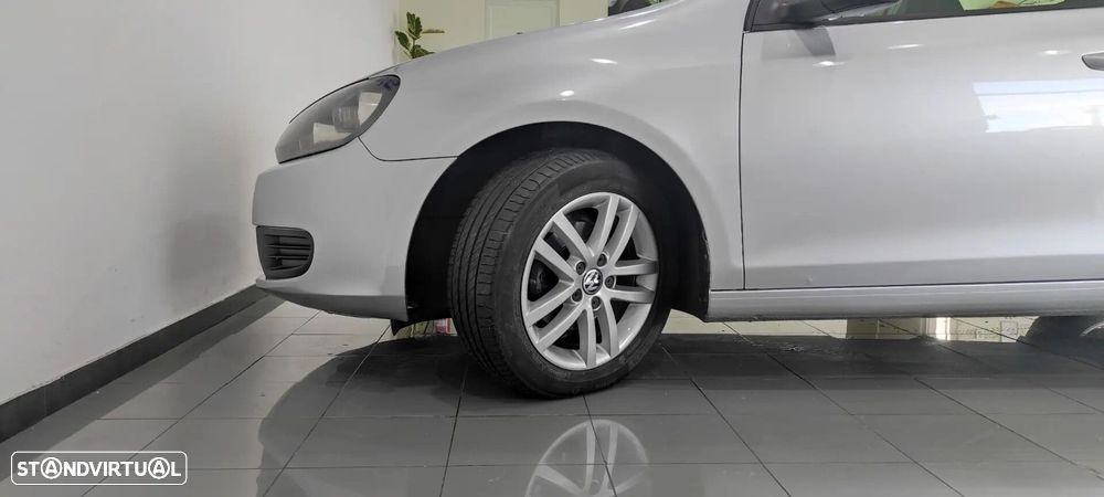 VW Golf 1.6 TDi Confortline - 10
