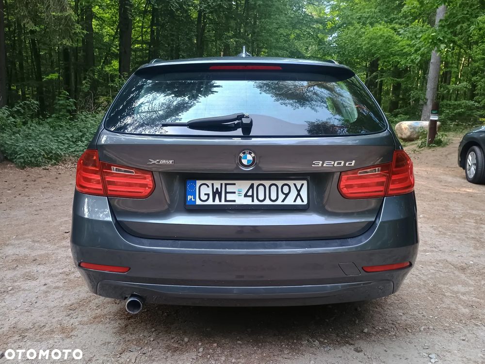 BMW Seria 3 - 10