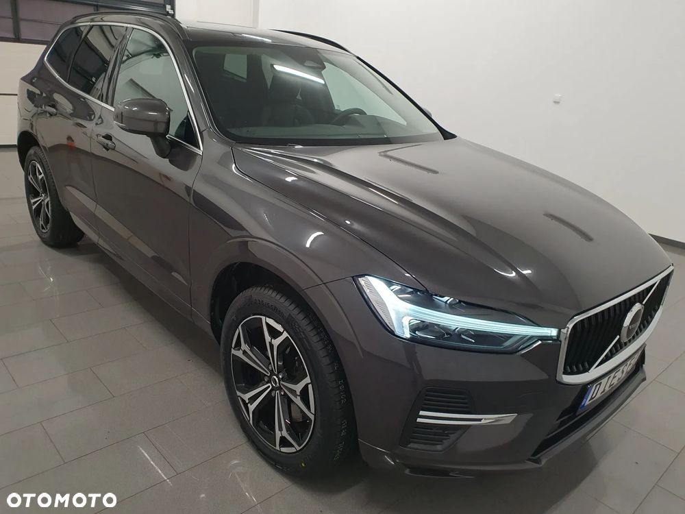 Volvo XC 60 B4 D AWD Ultimate Dark - 32