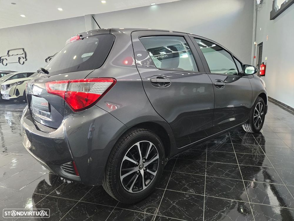 Toyota Yaris 1.0 VVT-i Exclusive - 5