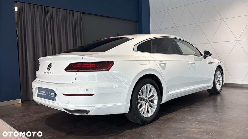 Volkswagen Arteon 2.0 TSI Essence DSG - 5
