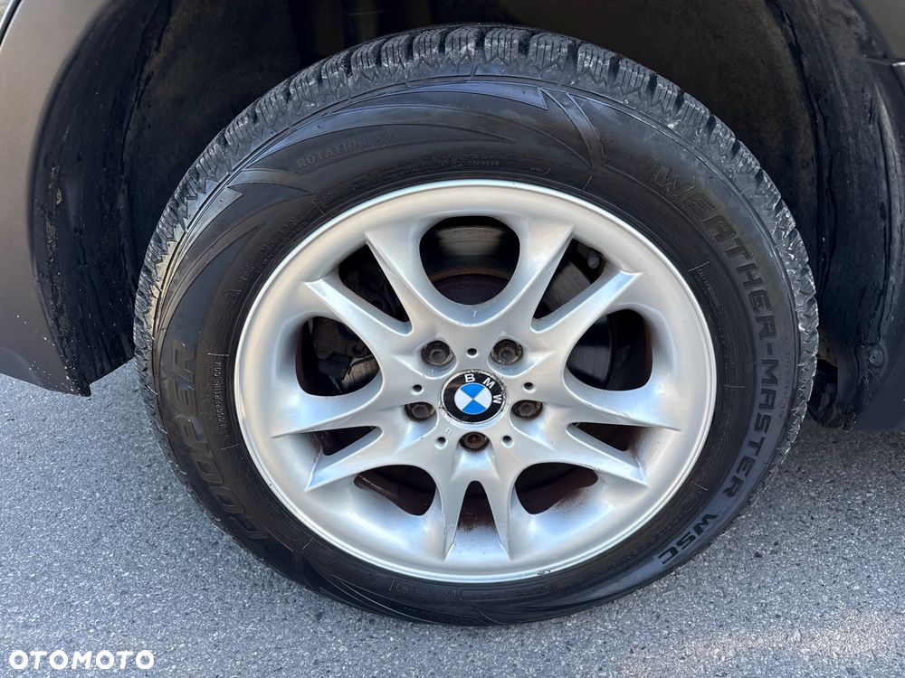 BMW X3 2.5si - 12