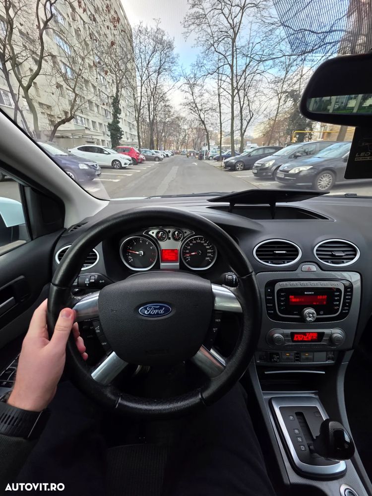 Ford Focus - 13