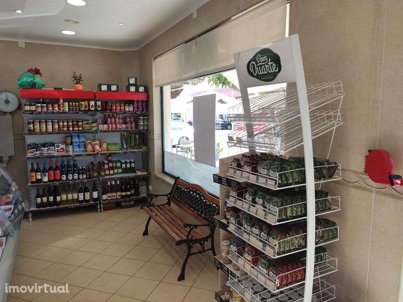 Talho para trespasse margem sul - Grande imagem: 2/10