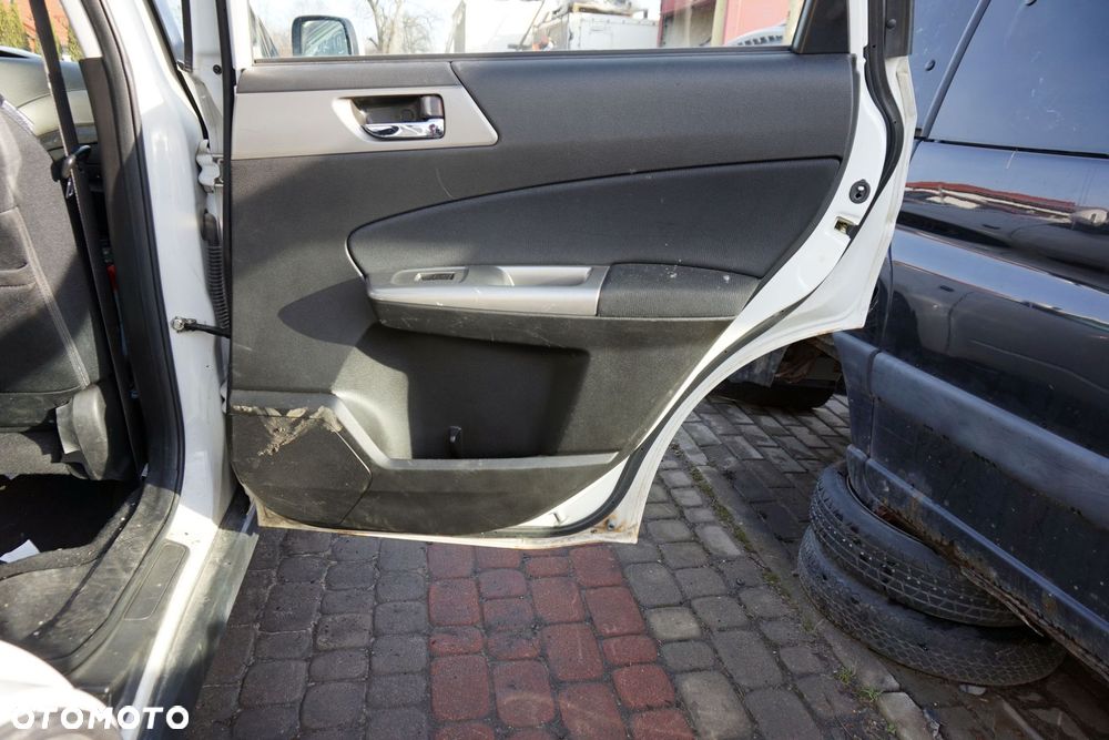 DRZWI TYLNE PRAWE FORESTER III SH 37J  BIAŁY SUBARU 2008-2013 - 6