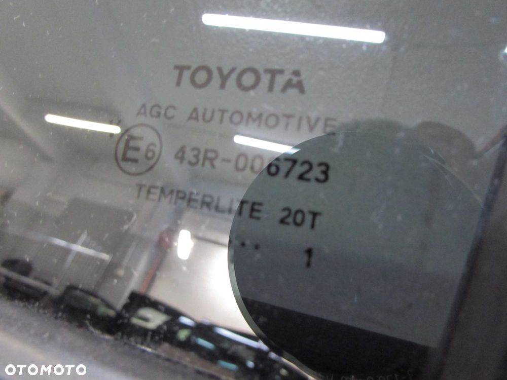 TOYOTA AVENSIS III T27 KOMBI 09-15 DRZWI TYL LEWY 1F7 - 7
