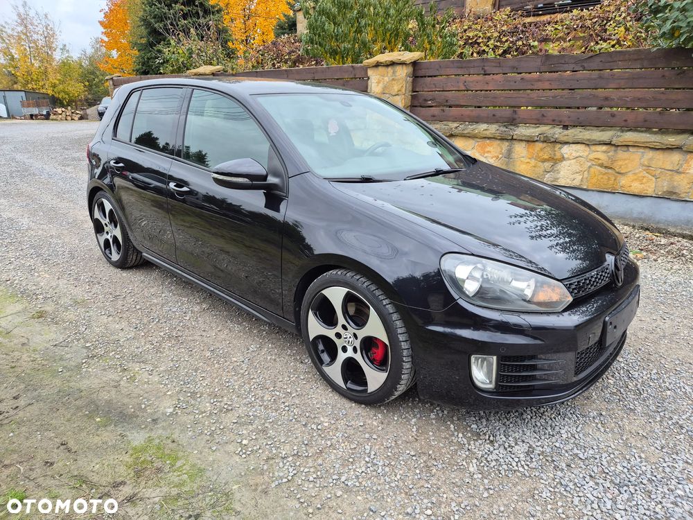 Volkswagen Golf 2.0 GTI - 22
