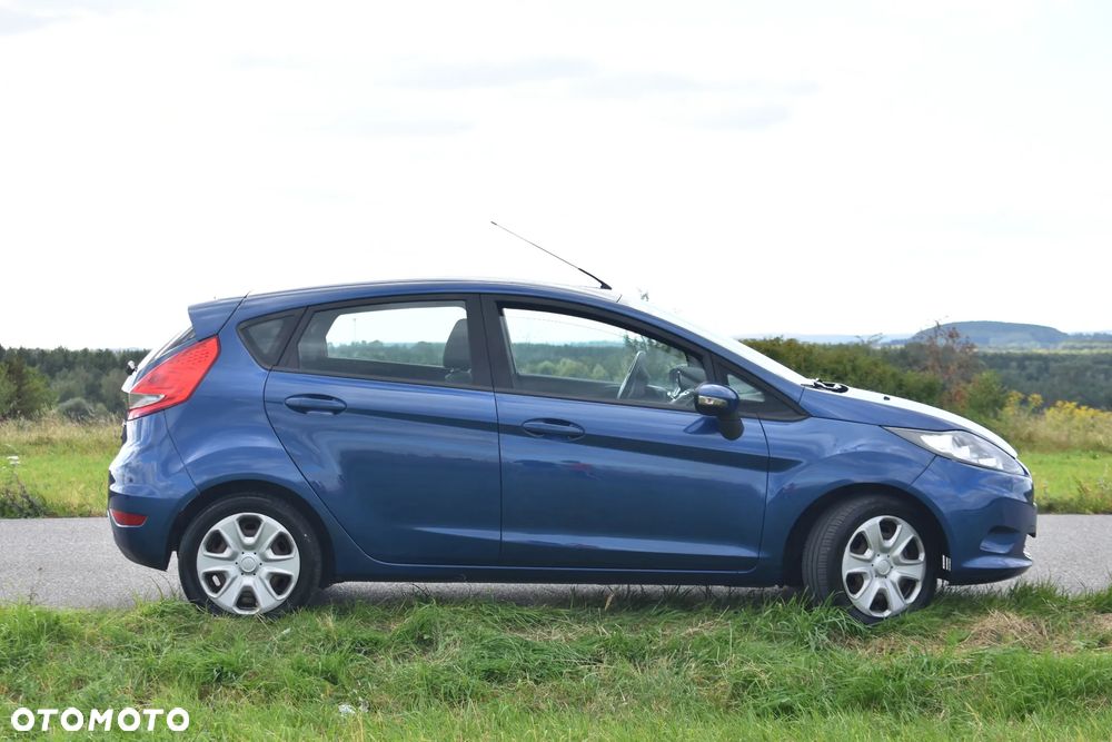 Ford Fiesta 1.25 Trend - 10