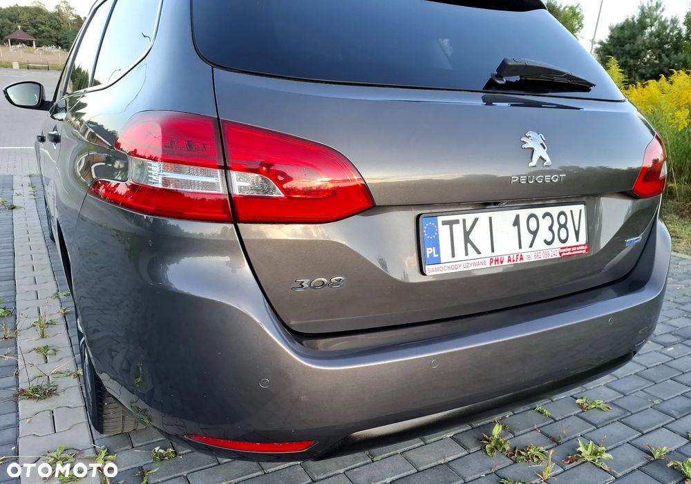 Peugeot 308 PureTech 130 EAT6 Stop & Start Allure - 33