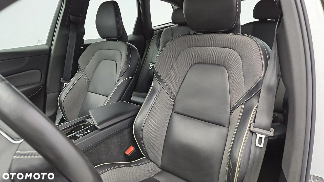 Volvo XC 60 - 11