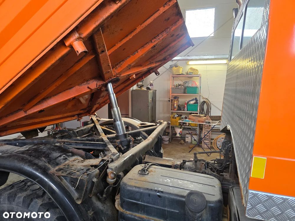 Unimog Mercedes Unimog U 1400 - 11