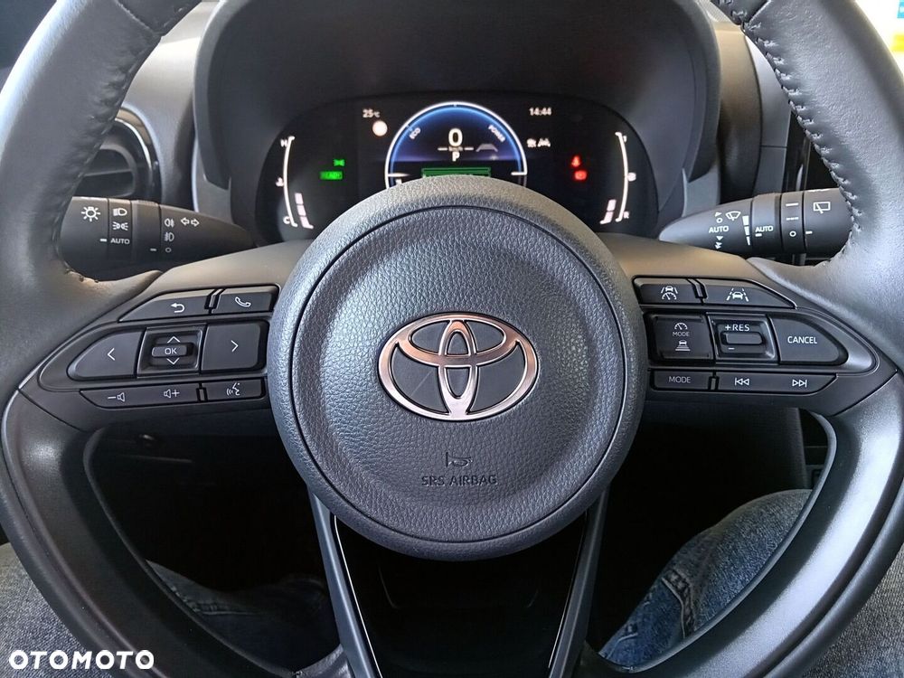 Toyota Yaris Cross Hybrid 1.5 Style - 18