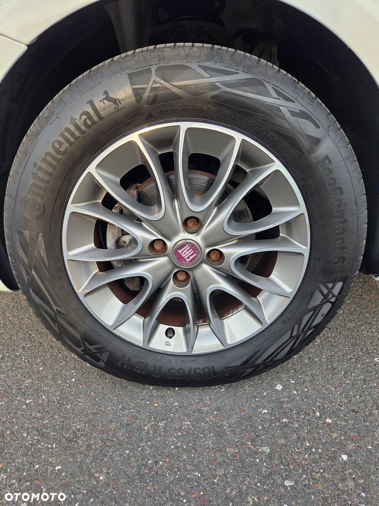 Fiat Punto Evo 1.2 8V MyLife Start&Stop - 22